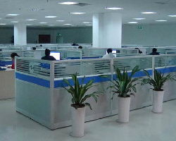 東莞市常平偉之鑫五金電子工具經營部 專注于照相機及器材銷售的專業力量